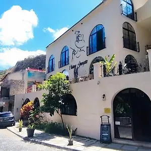  Hotel Chateau Georgette